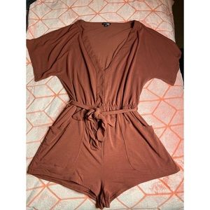 MAUVE SUMMER ROMPER